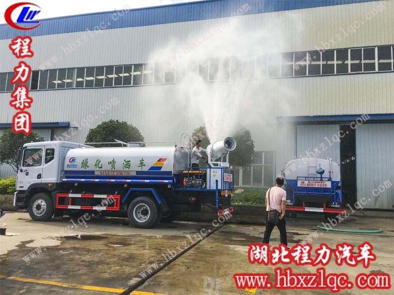 程力東風(fēng)D9灑水車-這個夏天值得入手！